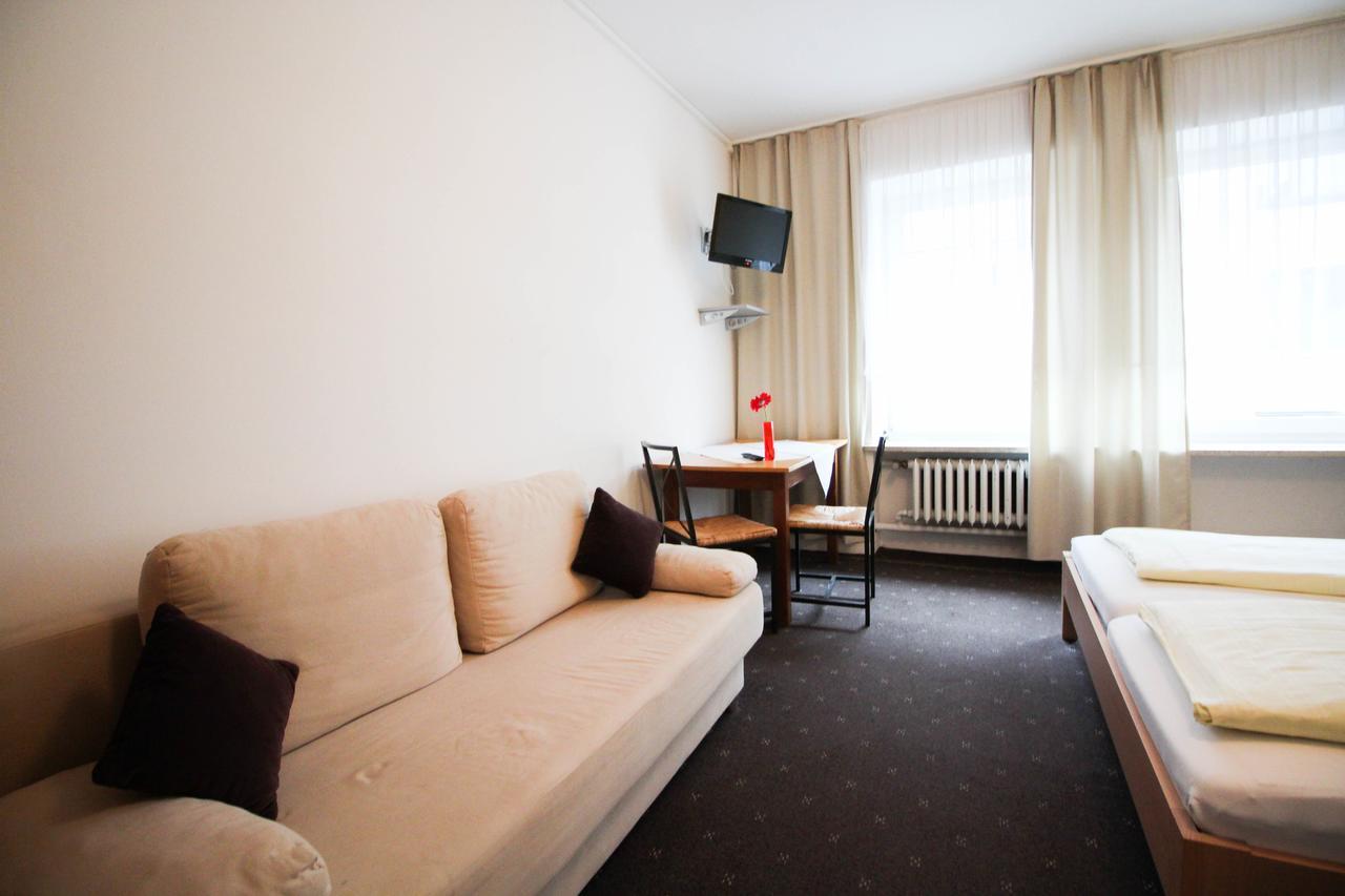 Hotel Pension Am Hauptbahnhof Munich Luaran gambar