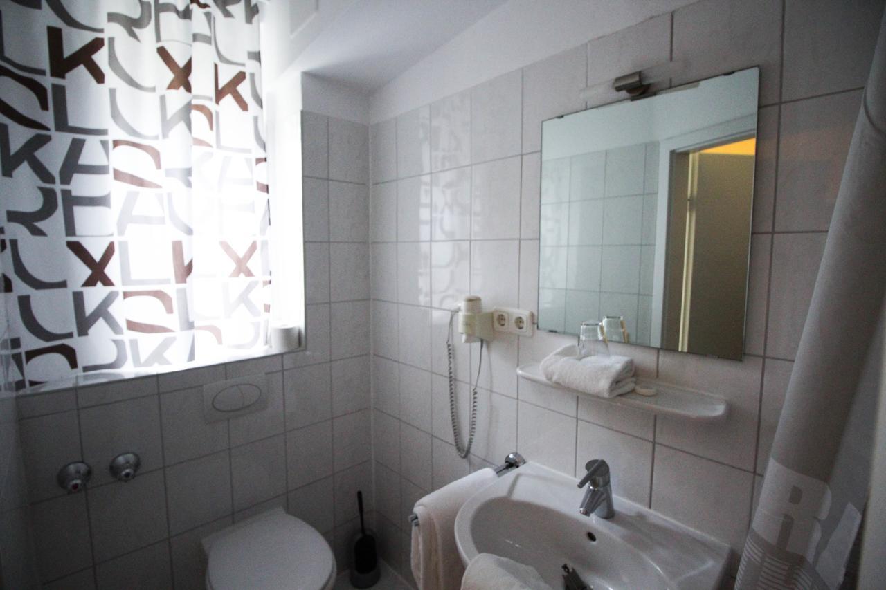 Hotel Pension Am Hauptbahnhof Munich Luaran gambar